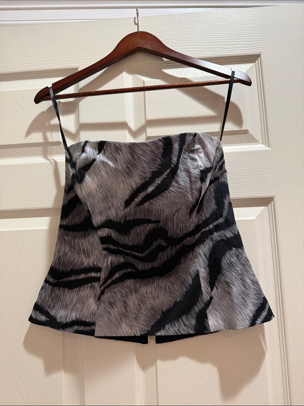 White House Black Market Gray and Black Strapless Zebra-Print Top